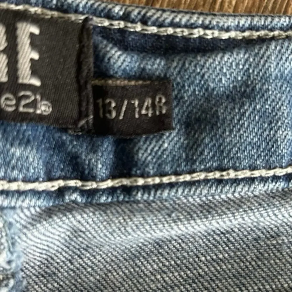 Rock revival inspired Premier Rue21 Women’s Bootcut Jeans Embellished   13/14 R​
